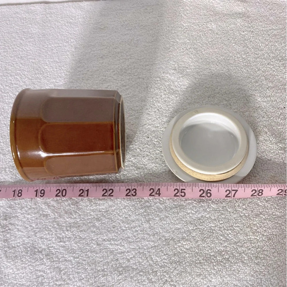 Vintage MCM White Gooseberry 12oz Ceramic Canister Jar Container - Picture 14 of 14